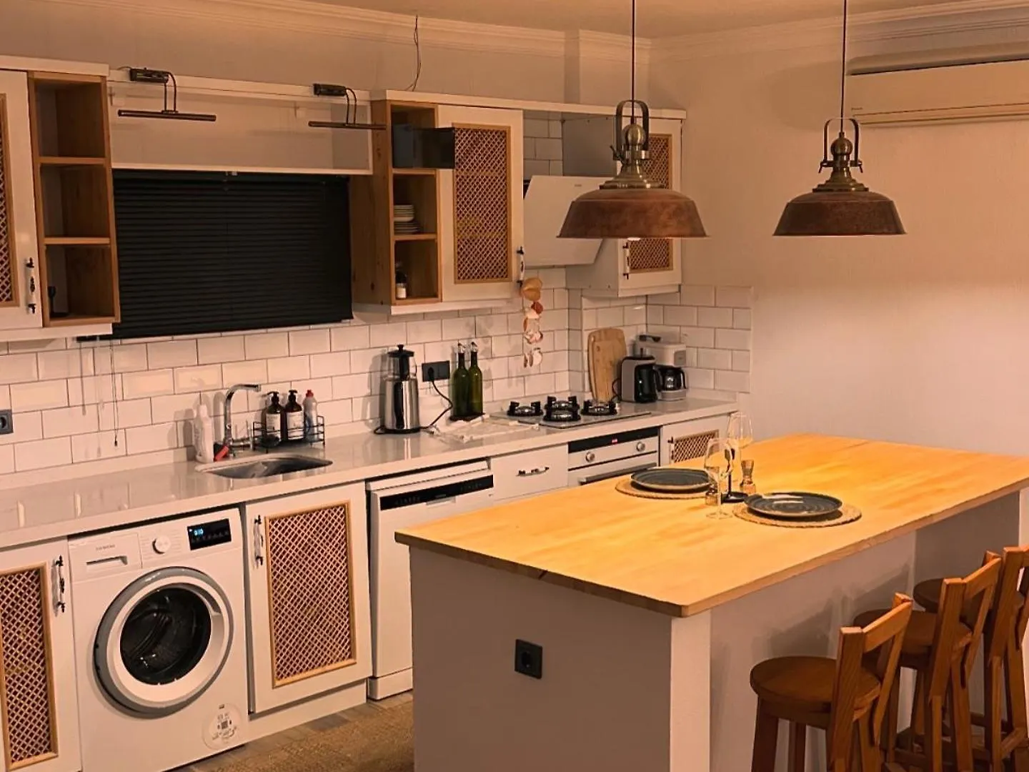 Mavinin Sonsuz Tonu 3 Yatak Odasi 3 Banyo Fethiye