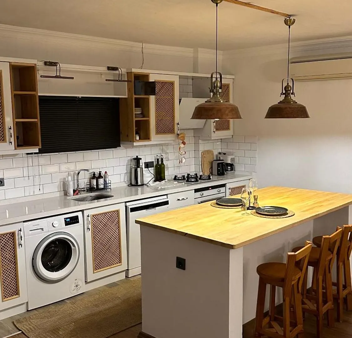 Mavinin Sonsuz Tonu 3 Yatak Odasi 3 Banyo Villa